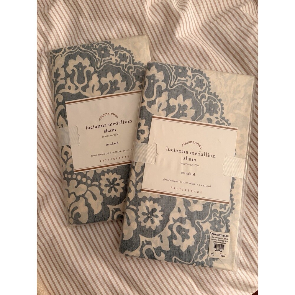 POTTERY BARN Lucianna Medallion Sham Set Of 2 Standard 100% Cotton 26x20 NEW NIP